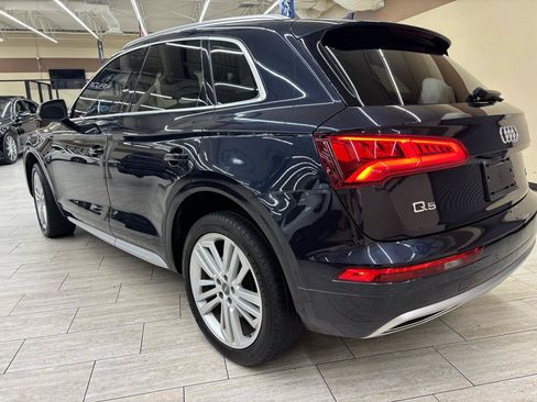 Used 2018 Audi Q5 2.0T Premium Plus w/ Premium Plus Package AWD/4WD image 4