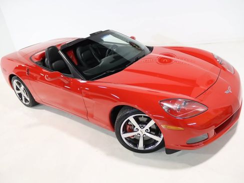 Used 2009 Chevrolet Corvette Convertible w/ Preferred Equipment Group image 69
