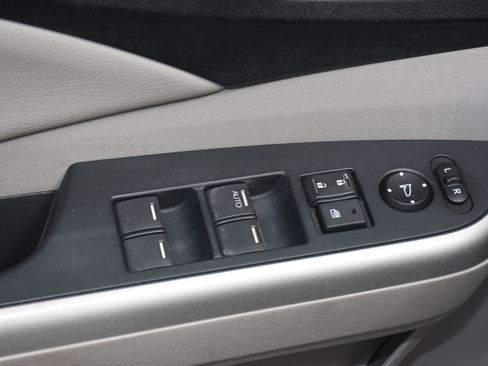Used 2014 Honda CR-V EX-L image 11