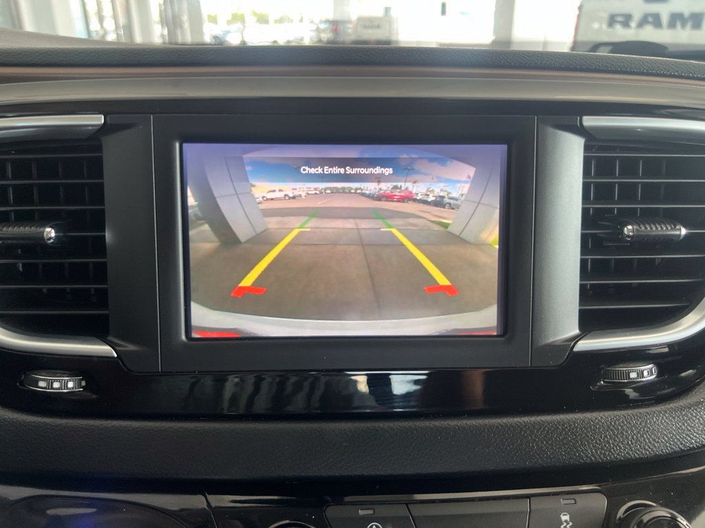 Used 2023 Chrysler Voyager LX FWD image 48