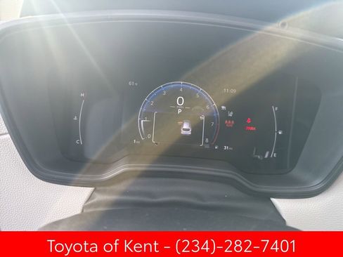 New 2026 Toyota Corolla Cross L image 16