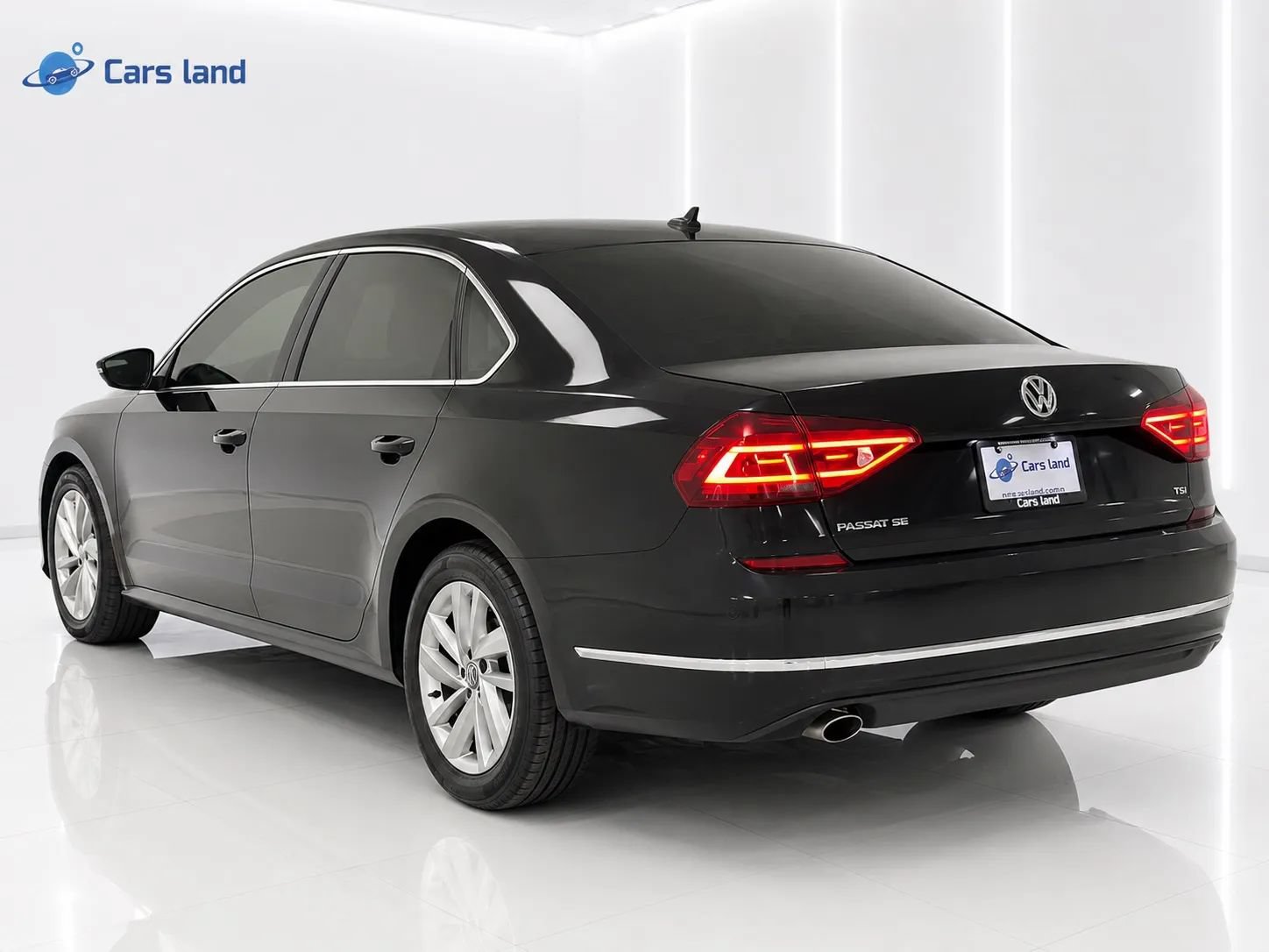 Used 2018 Volkswagen Passat 2.0T SE FWD image 5