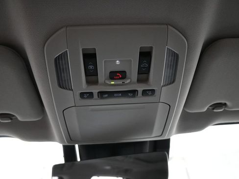 Used 2026 Toyota Highlander Platinum AWD/4WD image 21