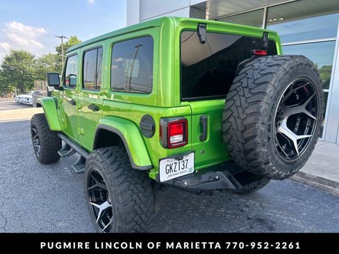 Used 2019 Jeep Wrangler Unlimited Sahara w/ Uconnect 4C Nav & Sound Group AWD/4WD image 5