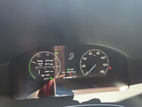 Used 2025 Honda CR-V Sport-L image 17
