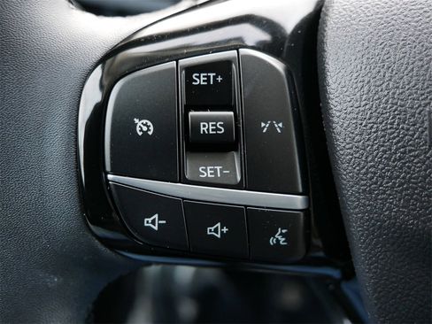 Certified 2023 Ford Escape Active image 17