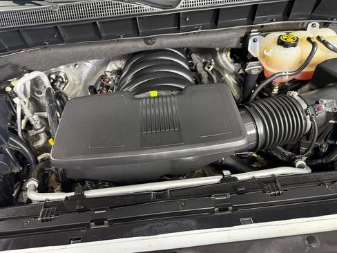 Used 2023 Chevrolet Silverado 1500 LTZ image 33