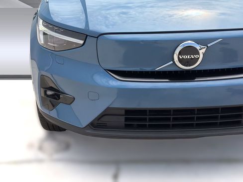 Used 2023 Volvo C40 P8 Recharge Ultimate AWD/4WD image 12