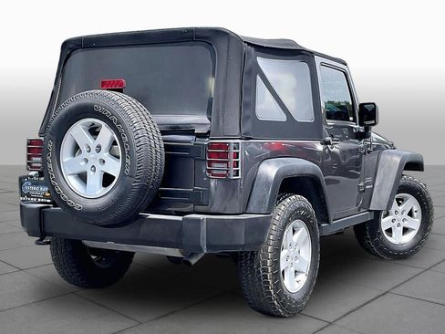 Used 2016 Jeep Wrangler Sport w/ Quick Order Package 24S AWD/4WD image 13