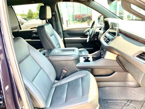 Used 2024 Chevrolet Tahoe LT RWD image 30