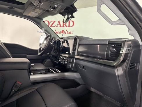New 2026 Ford F250 Lariat w/ Black Appearance Package image 21