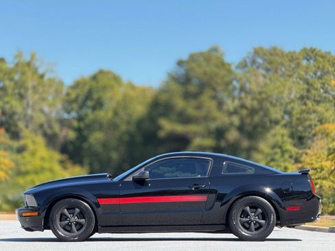 Used 2007 Ford Mustang GT image 8