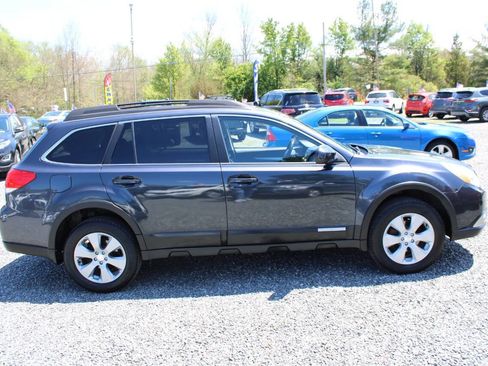 Used 2012 Subaru Outback 2.5i Premium w/ All-Weather Pkg AWD/4WD image 6