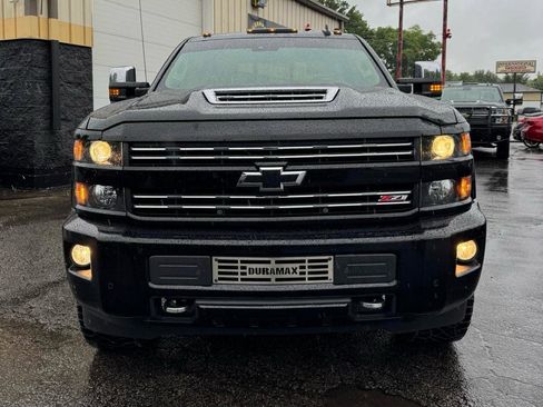 Used 2019 Chevrolet Silverado 2500 LTZ w/ Duramax Plus Package AWD/4WD image 8