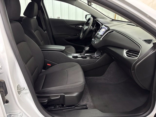 Used 2023 Chevrolet Malibu LT FWD image 21