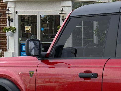 New 2025 Ford Bronco Badlands image 22