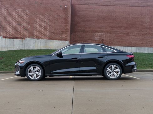 Certified 2025 Audi A5 2.0T Premium w/ Convenience Package image 6