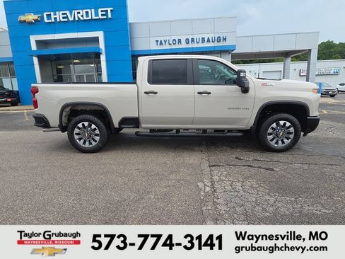 New 2026 Chevrolet Silverado 2500 Custom w/ Custom Value Package AWD/4WD image 1
