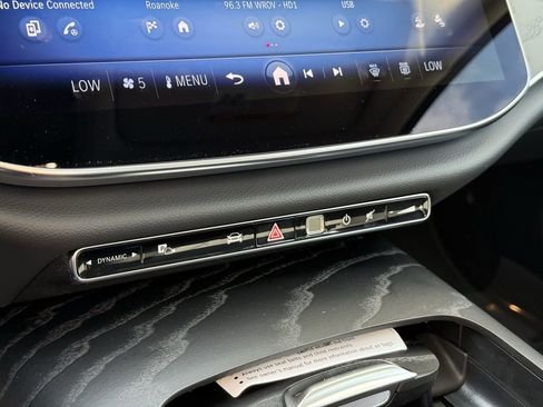 New 2026 Mercedes-Benz E 350 4MATIC Sedan image 22