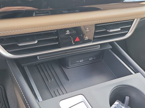 New 2026 Volkswagen Atlas Cross Sport SE FWD image 24