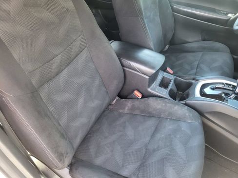 Used 2016 Nissan Rogue SV AWD/4WD image 22