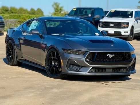 New 2025 Ford Mustang GT image 4