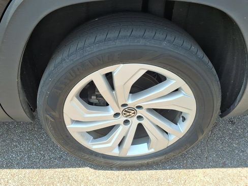 Used 2023 Volkswagen Atlas SE FWD image 9