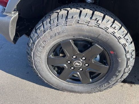 New 2025 Ford Bronco Big Bend AWD/4WD image 9