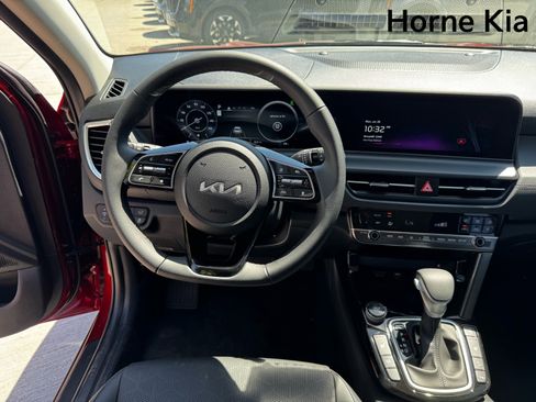 New 2026 Kia Seltos SX image 13