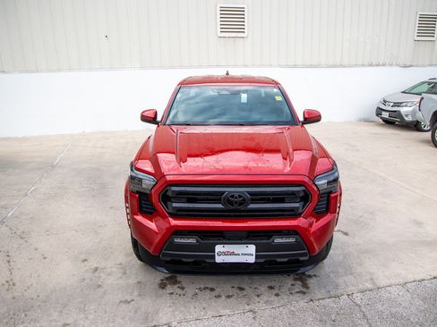 Used 2024 Toyota Tacoma SR5 image 5