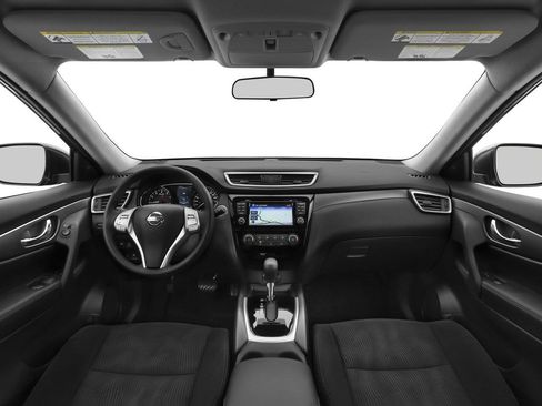 Used 2016 Nissan Rogue SV FWD image 3
