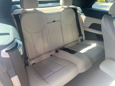 Used 2024 BMW M440i M440i w/ Premium Package image 19