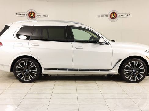 Used 2019 BMW X7 xDrive50i w/ Premium Package image 2