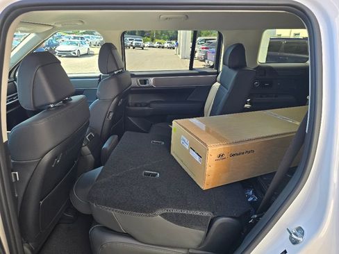 New 2026 Hyundai Santa Fe SEL image 10