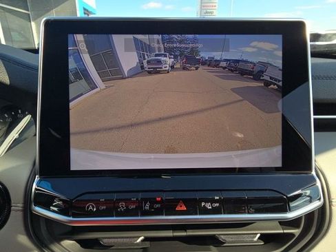 New 2026 Jeep Compass Limited image 19