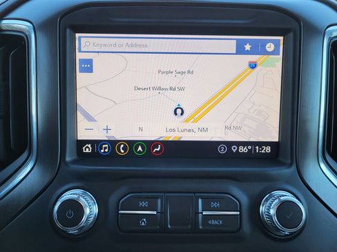 Used 2020 GMC Sierra 1500 AT4 w/ Off-Road Performance Package image 14