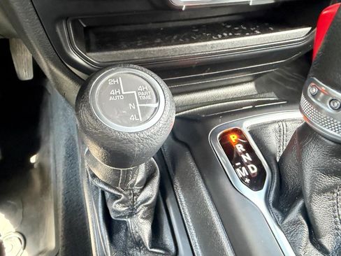 Used 2023 Jeep Wrangler Unlimited w/ Sun & Screen Package AWD/4WD image 61