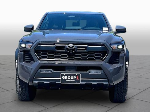Used 2024 Toyota Tacoma TRD Off-Road AWD/4WD image 4