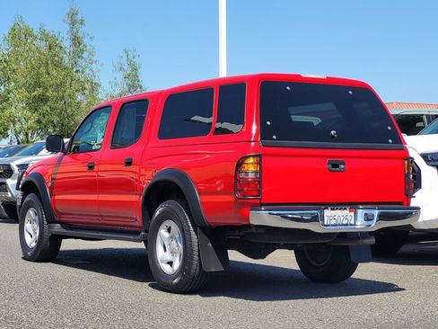 Used 2004 Toyota Tacoma PreRunner RWD image 8