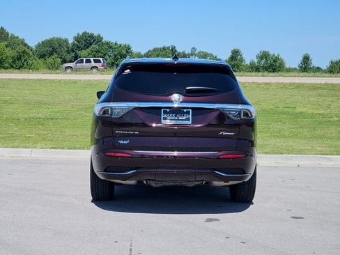 Used 2023 Buick Enclave Avenir w/ Avenir Technology Package FWD image 6