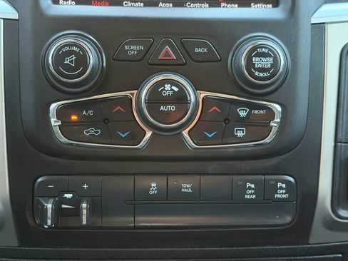 Used 2019 RAM 1500 Big Horn AWD/4WD image 35
