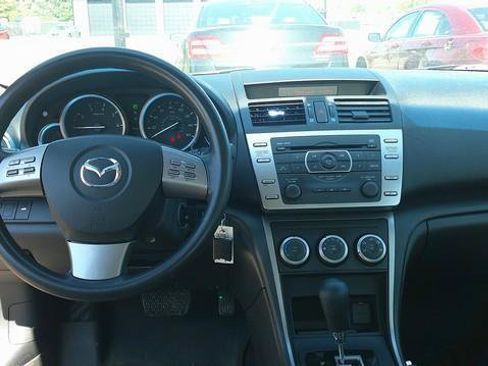 Used 2009 MAZDA MAZDA6 i Sport FWD image 10