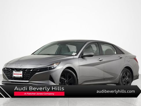 Used 2023 Hyundai Elantra SEL FWD image 1