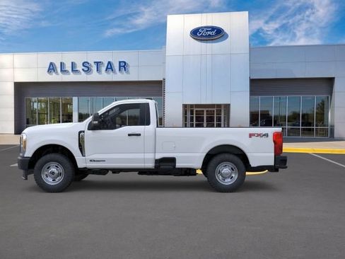 New 2026 Ford F250 XL w/ XL Off-Road Package AWD/4WD image 3