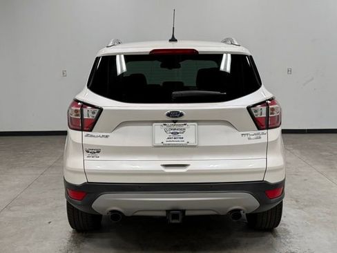 Used 2018 Ford Escape Titanium FWD image 9