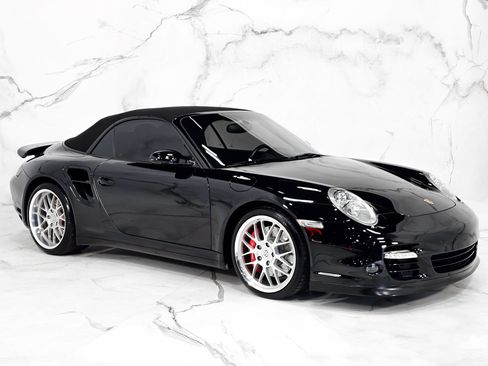 Used 2008 Porsche 911 Turbo image 3