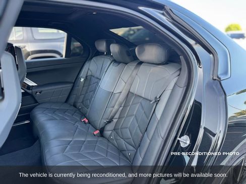 Used 2023 BMW 740i w/ Executive Package RWD image 12
