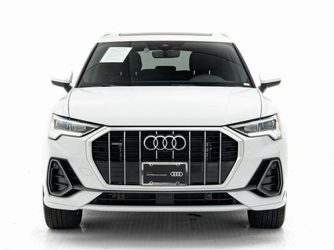 Certified 2025 Audi Q3 2.0T Premium Plus w/ Premium Plus Package image 27
