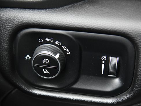 Used 2024 RAM 2500 Big Horn w/ Night Edition image 34