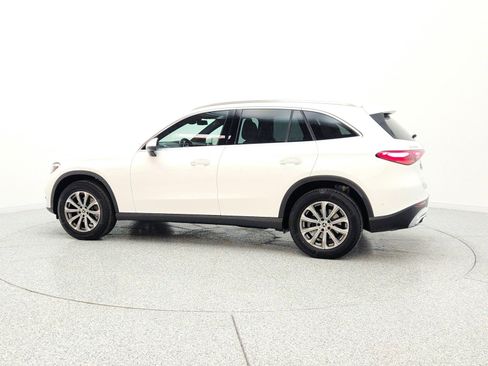 Certified 2026 Mercedes-Benz GLC 300 image 8